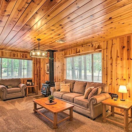 Pinetop Cabin Retreat With Fire Pit And Covered Deck Экстерьер фото
