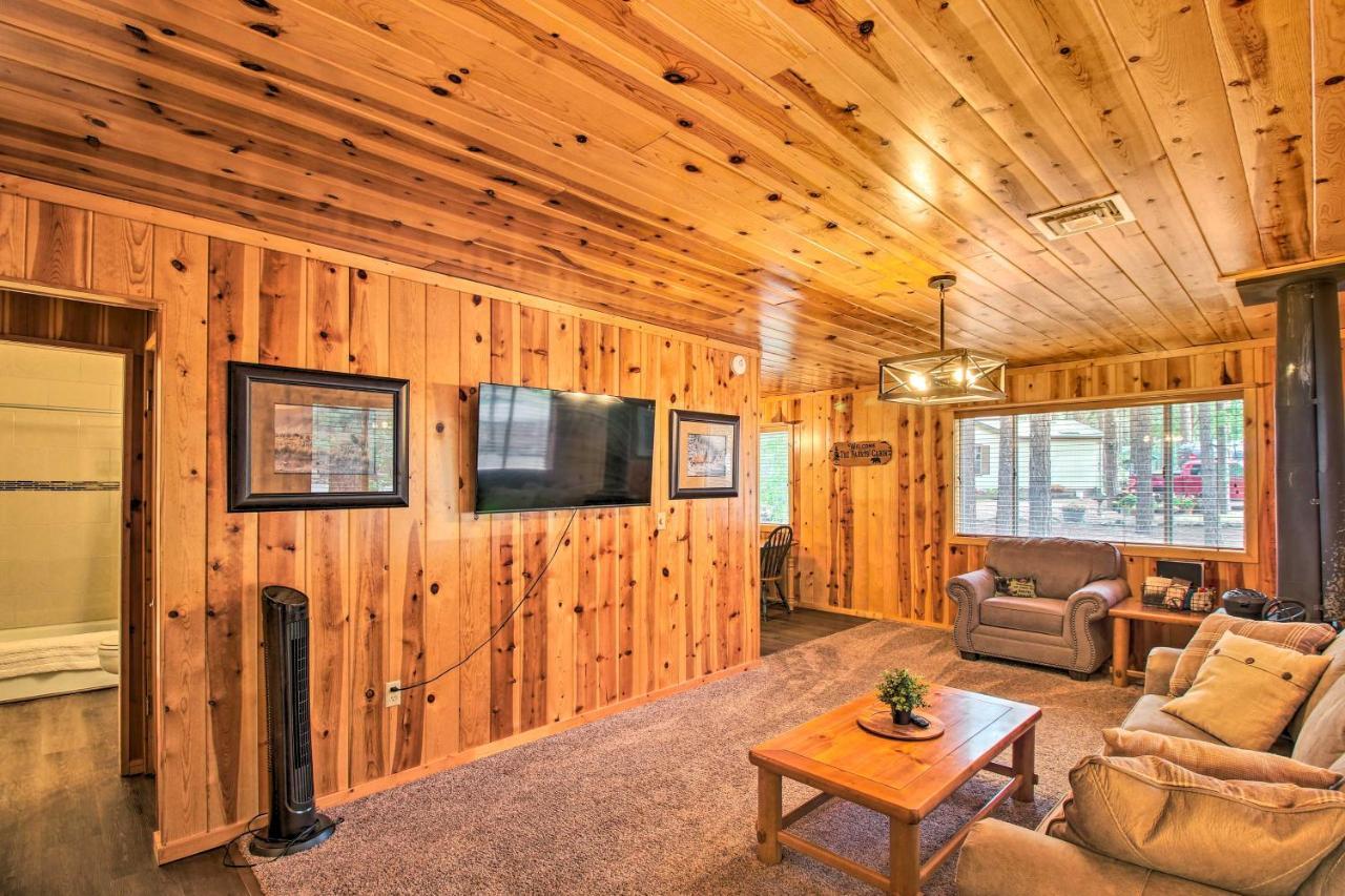 Pinetop Cabin Retreat With Fire Pit And Covered Deck Экстерьер фото