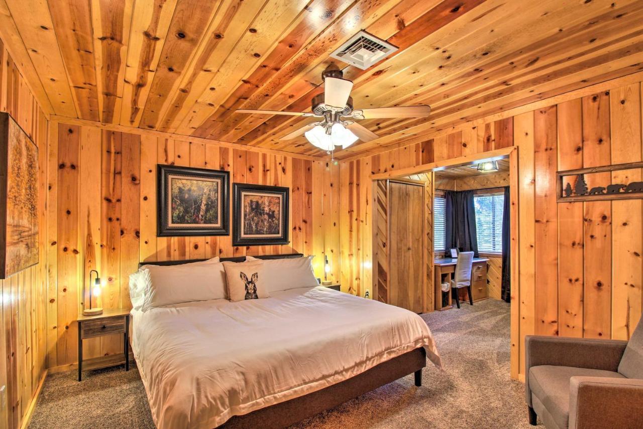 Pinetop Cabin Retreat With Fire Pit And Covered Deck Экстерьер фото