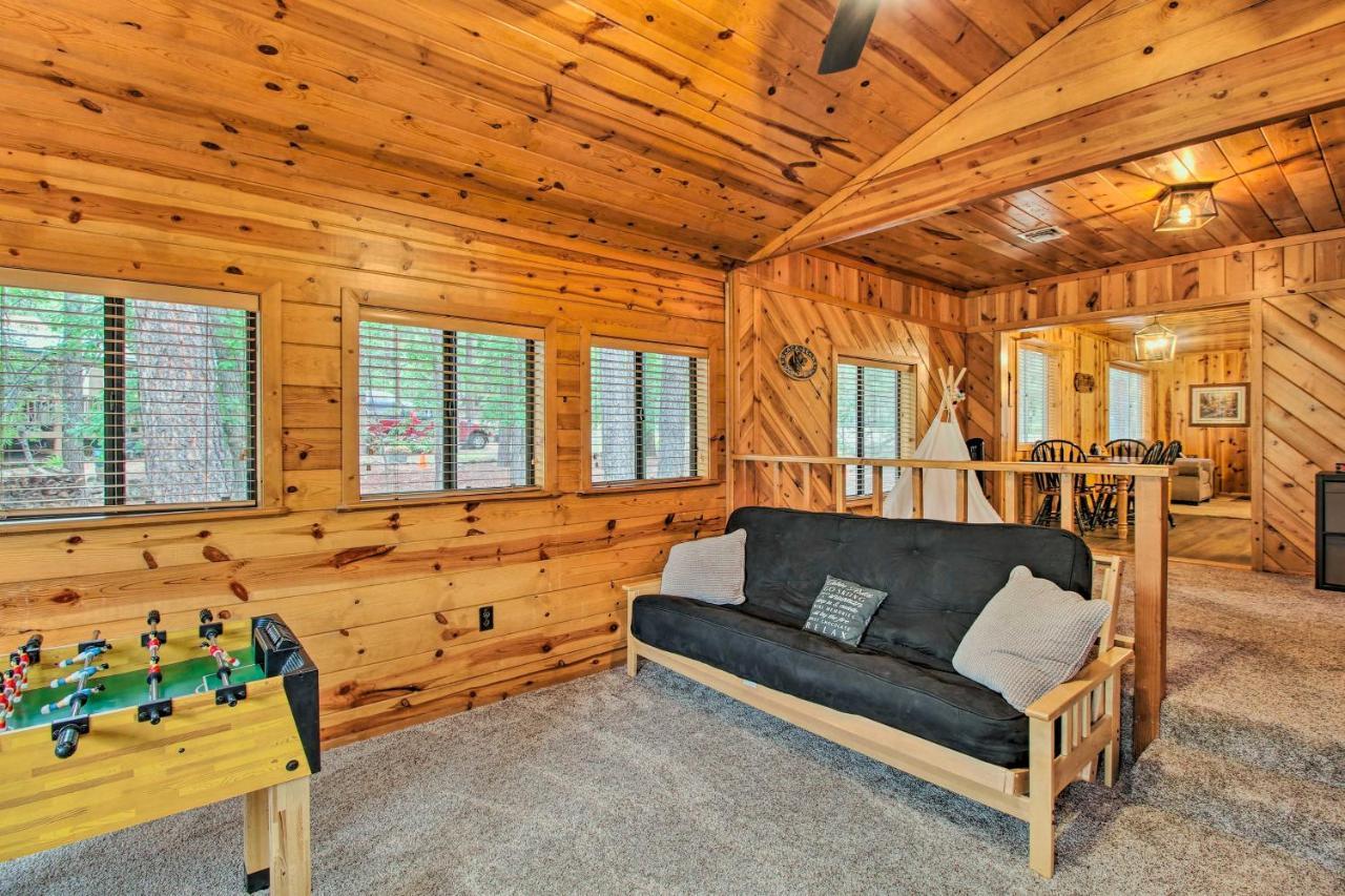 Pinetop Cabin Retreat With Fire Pit And Covered Deck Экстерьер фото